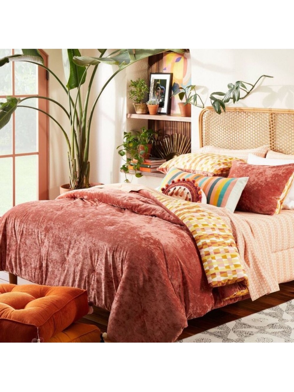 Opalhouse  Jungalow King  Plush Velvet Comforter Set in Berry .